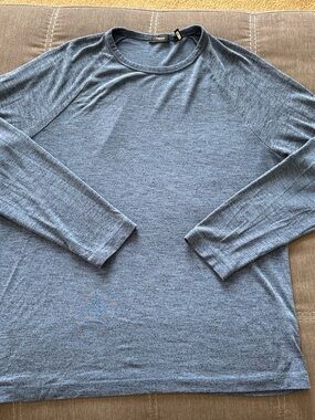 Theory Men's Long-Sleeve Crewneck Tee — Heather Blue. XL